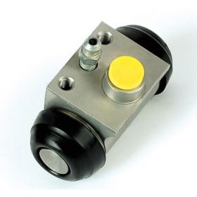 Cilindar kočioni zadnji 03027 CAR